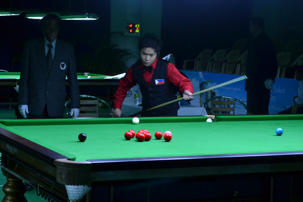Description: http://cuesportsindia.com/global/2011/acbs/images/asiansnooker/Day4-18.JPG